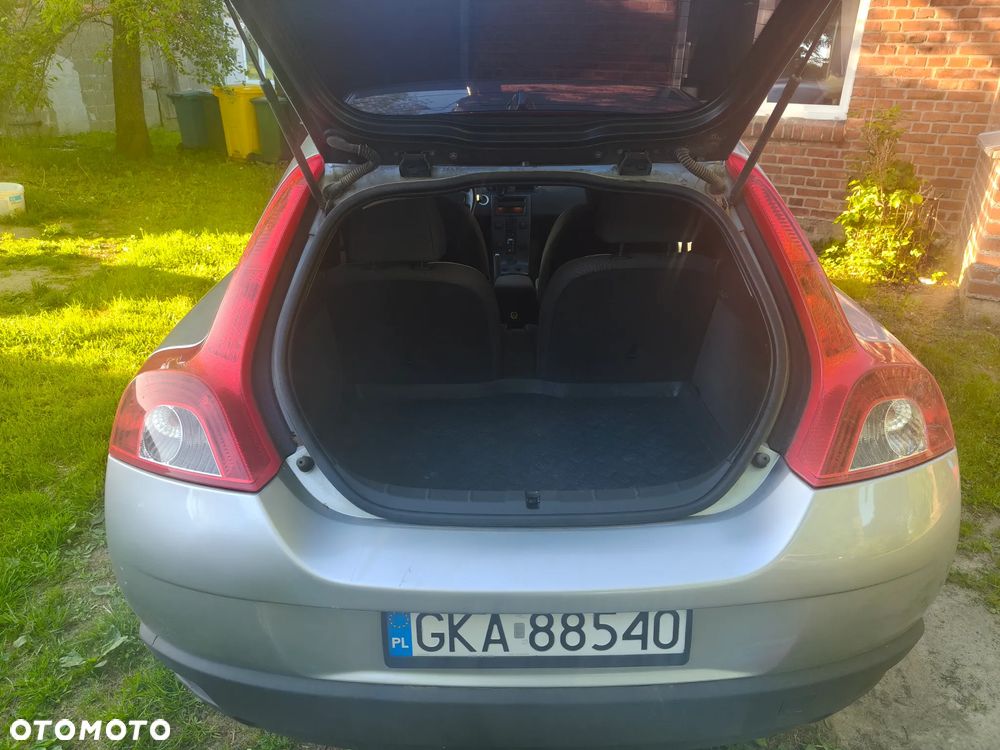 Volvo C30 2.0D Summum - 14