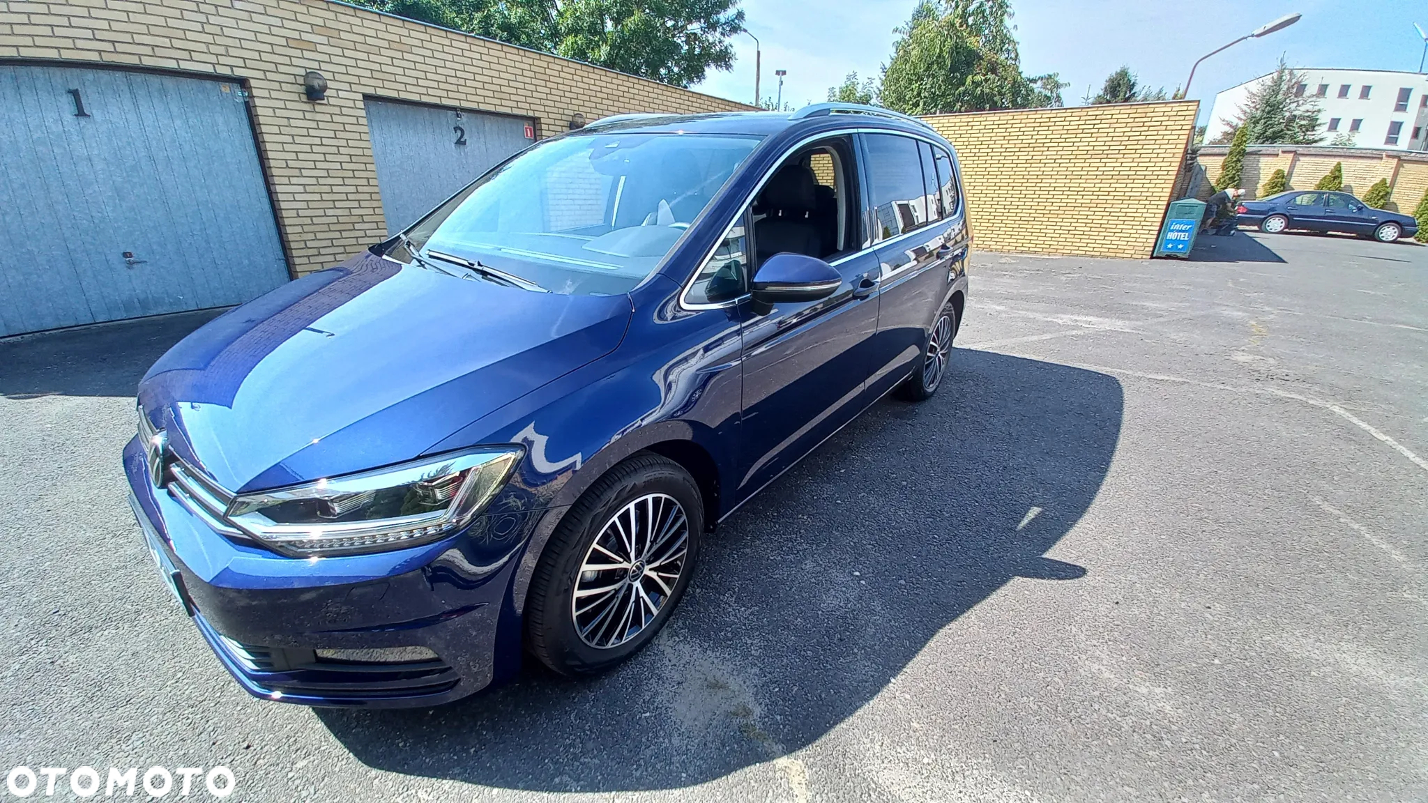 Volkswagen Touran - 35
