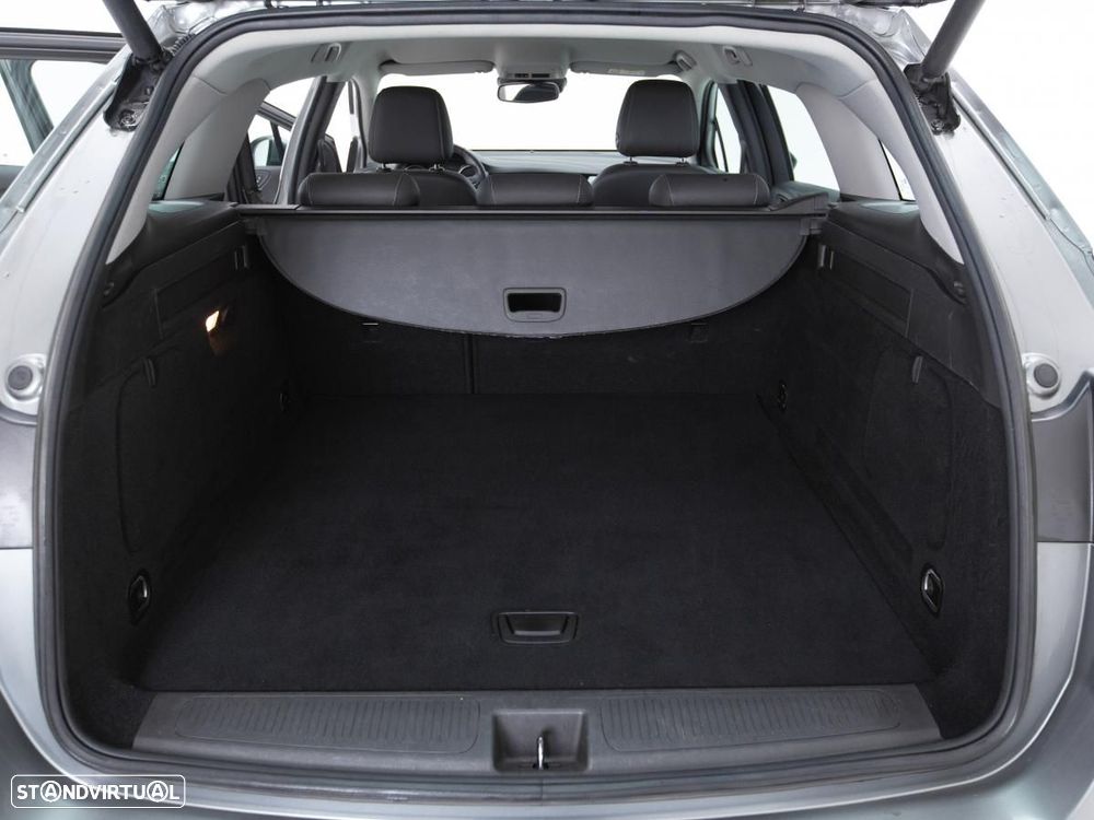 Opel Astra Sports Tourer - 11