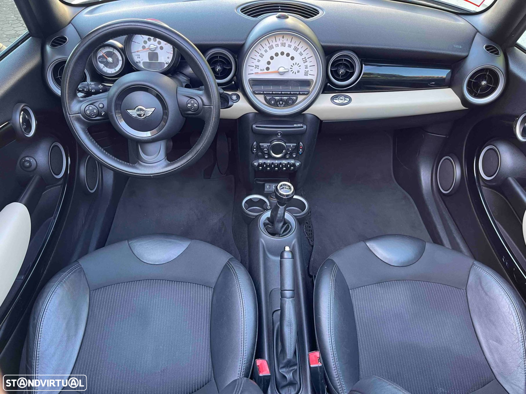 MINI Cabrio Cooper D - 7