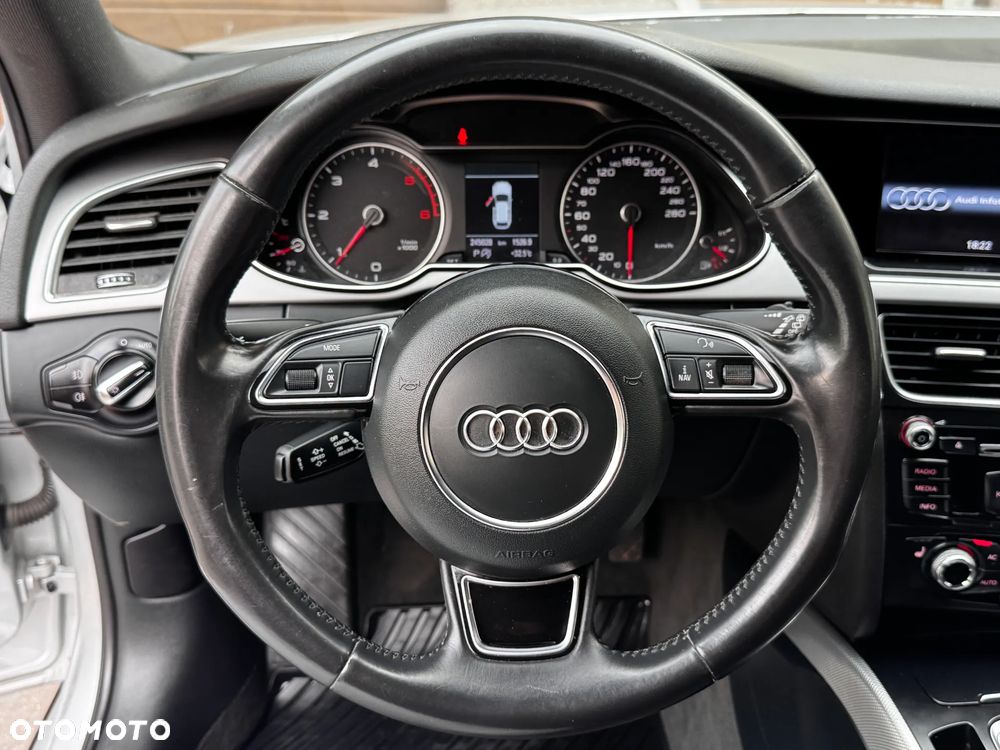 Audi A4 Allroad 2.0 TDI Quattro S tronic - 9