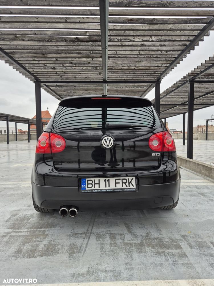 Volkswagen Golf 2.0 FSI GTI DSG - 10