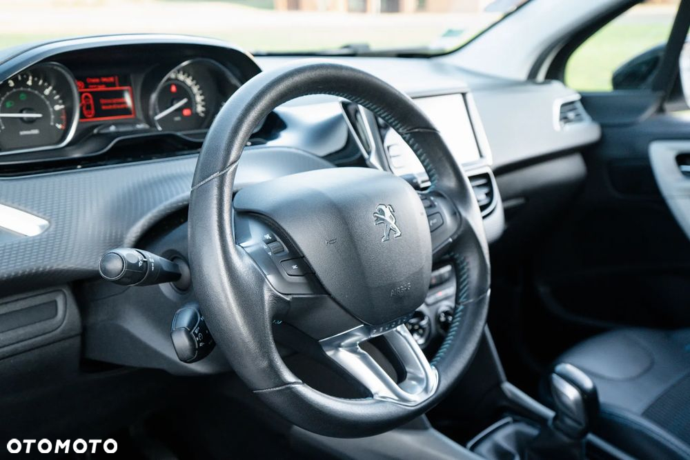 Peugeot 2008 PureTech 110 Stop&Start Allure - 18
