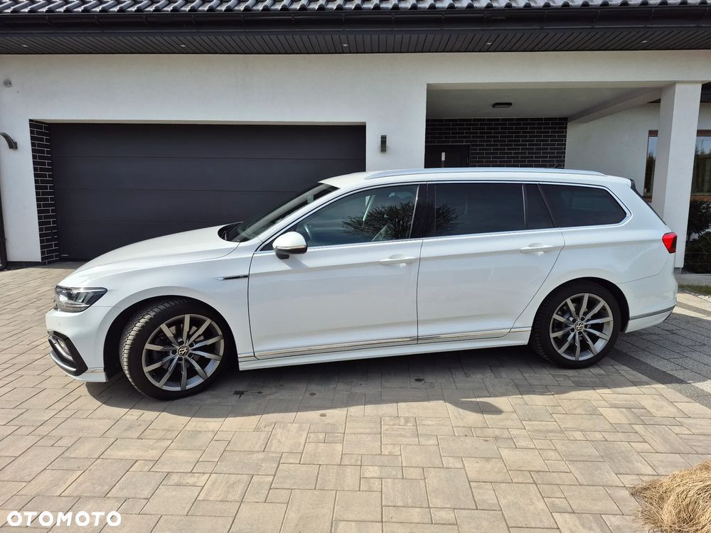 Volkswagen Passat - 27