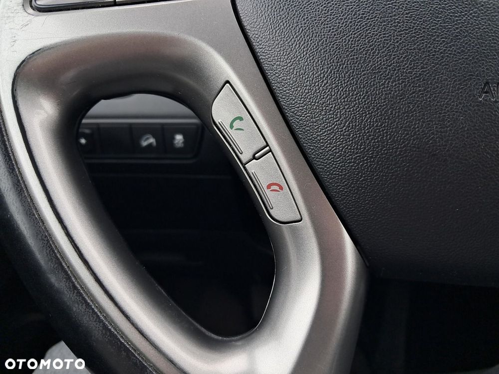 Hyundai ix35 1.6 GDI Comfort 2WD - 19