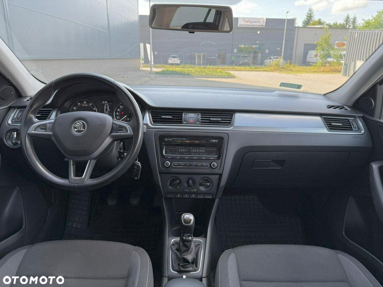 Skoda RAPID 1.2 TSI Ambition - 7