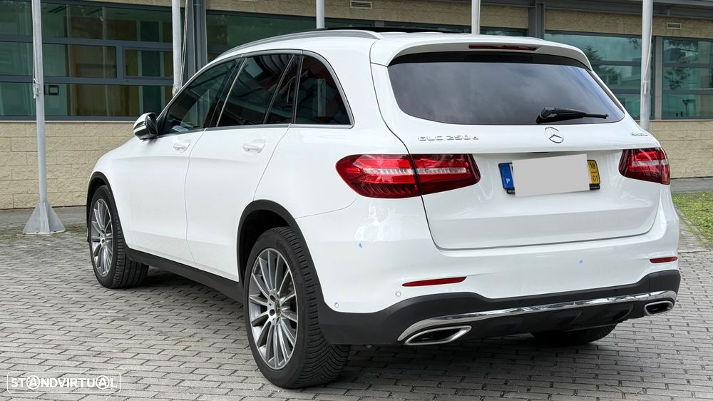 Mercedes-Benz GLC 250 d AMG Line 4-Matic - 23