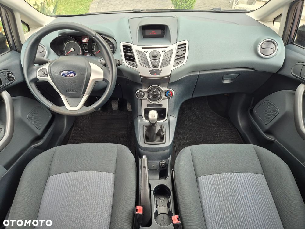 Ford Fiesta 1.25 Champions Edition - 7