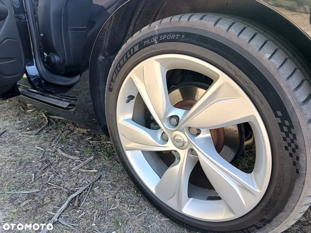 Opel Insignia 1.6 ECOTEC Innovation - 10