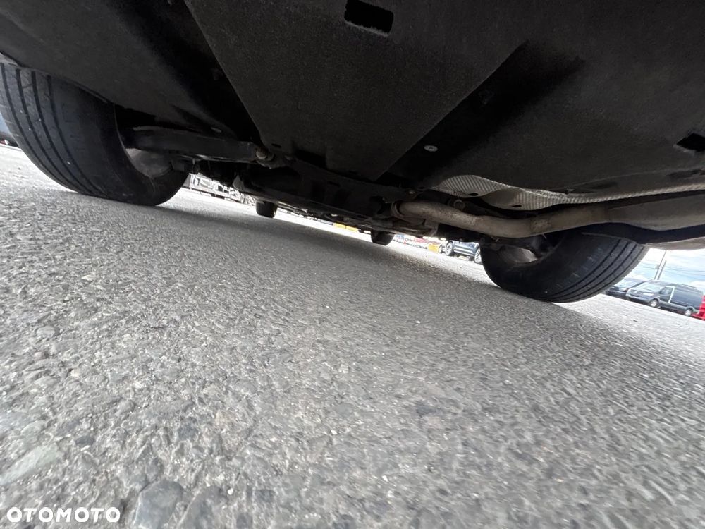 Chrysler Pacifica - 15