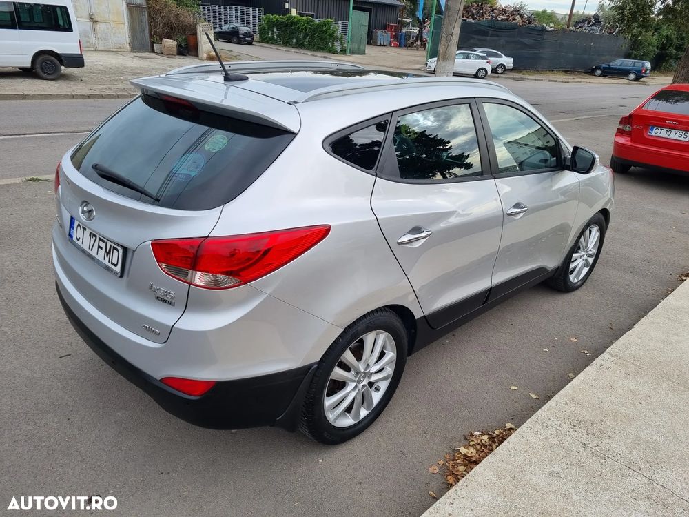 Hyundai ix35 2.0 CRDI High 4WD GLS Aut. Luxury+ - 4