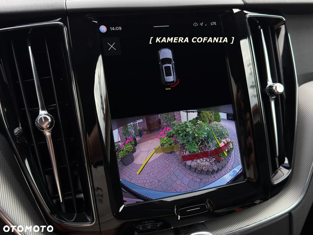 Volvo XC 60 B4 D AWD Geartronic RDesign - 27