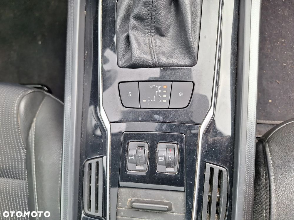 Peugeot 508 BlueHDi 180 EAT6 Stop&Start Allure - 26
