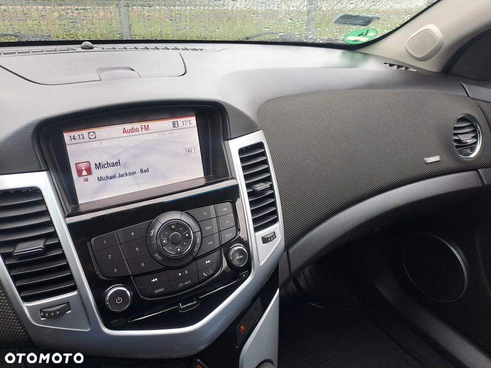 Chevrolet Cruze 1.4 T LT - 17