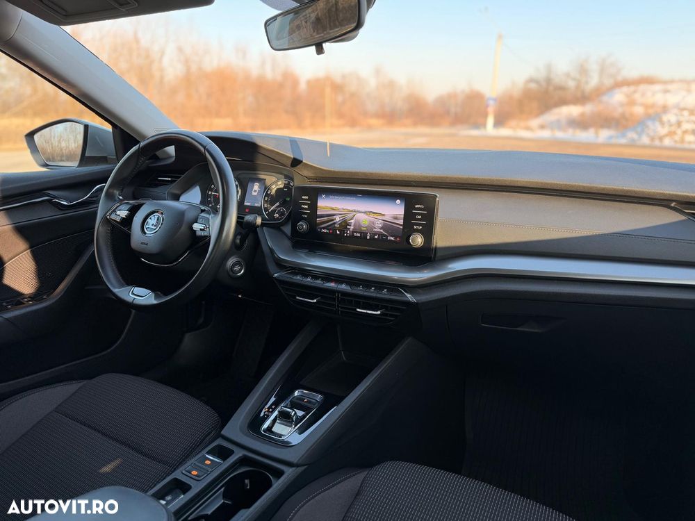 Skoda Octavia 2.0 TDI DSG Style - 5