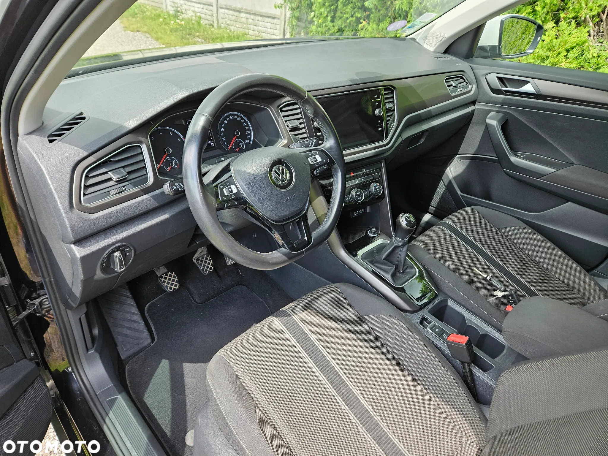 Volkswagen T-Roc 1.0 TSI Premium - 8