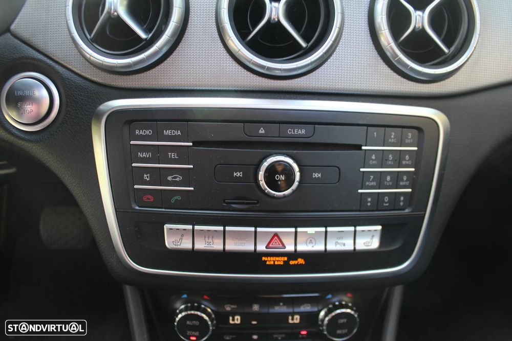 Mercedes-Benz CLA 200 d 4Matic 7G-DCT - 19