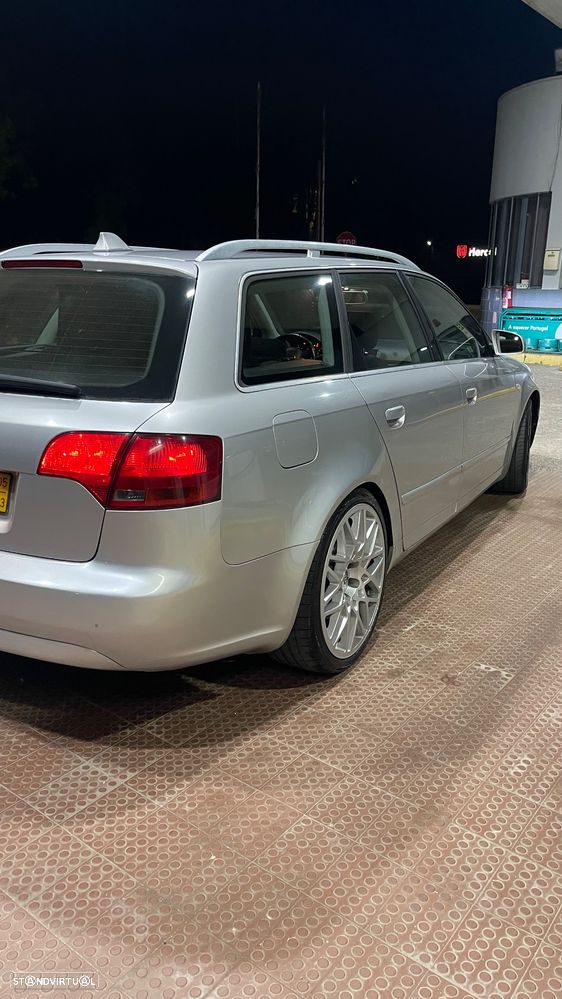 Audi A4 Avant 2.0 TDi - 3