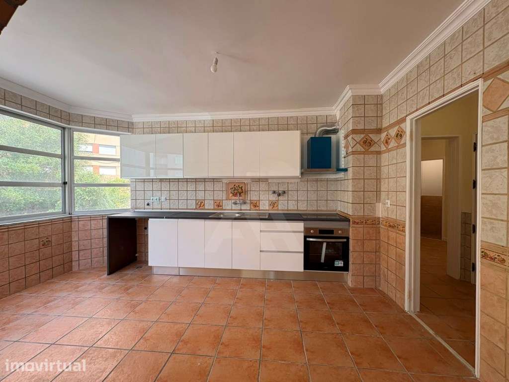 Apartamento T3 com duas marquises e arrecadação em Algueirão-Mem Ma... - Grande imagem: 2/16