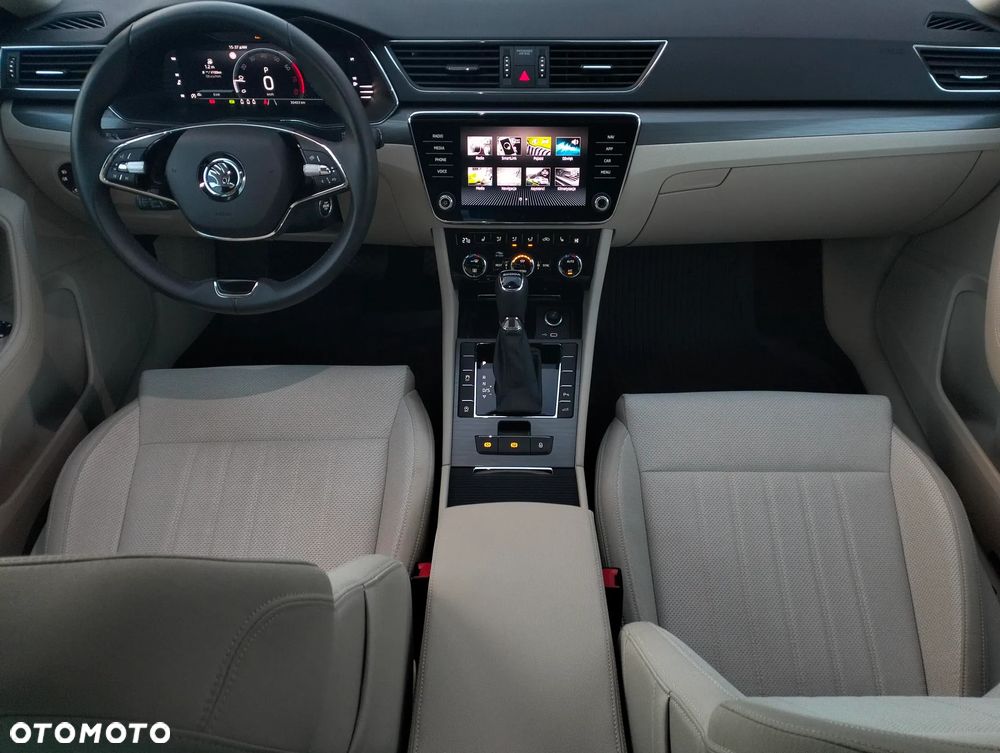 Skoda Superb 2.0 TSI Style DSG - 7