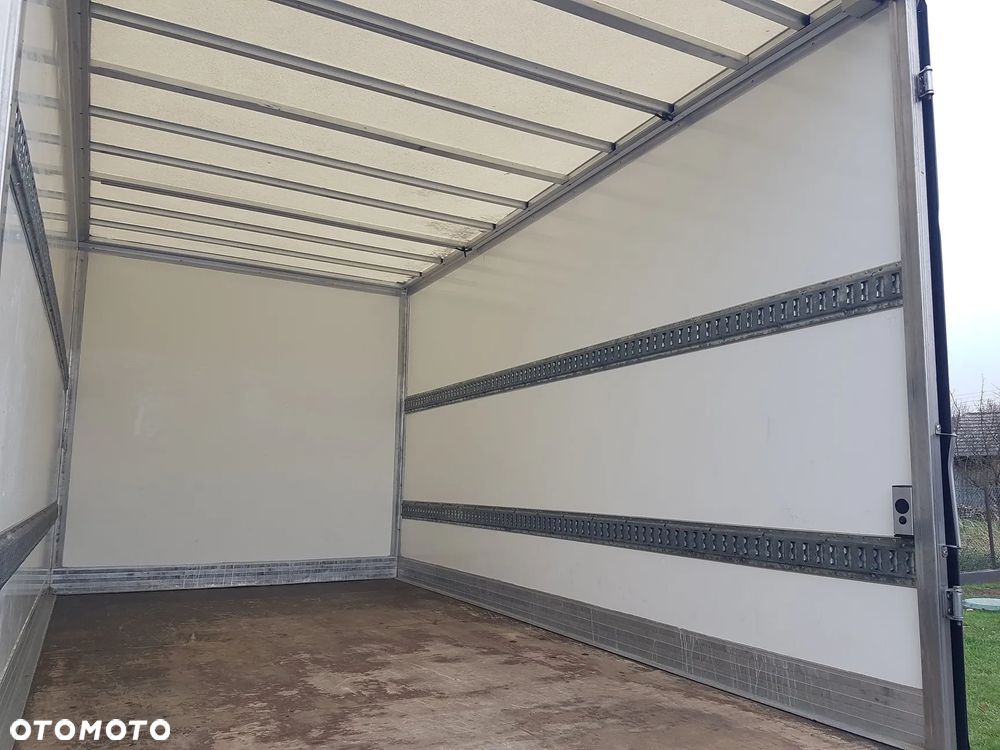 Renault MASTER KONTENER 8EP 4,21x2,23x2,22 KLIMA MANUAL KRAJOWY 6-BIEGÓW - 18