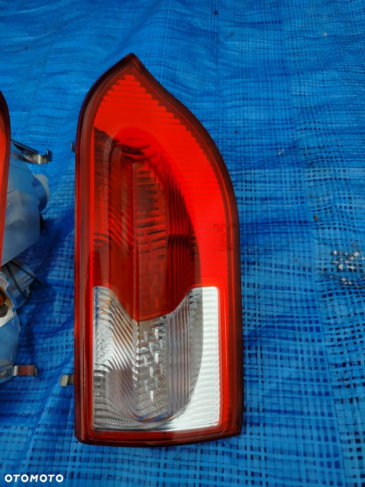 LAMPKI LAMPY BAGAŻNIKA LEWA / PRAWA OPEL INSIGNIA KOMBI - 3