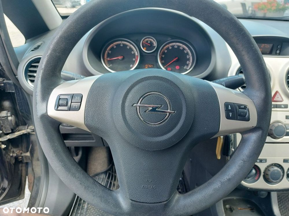 Opel Corsa - 16