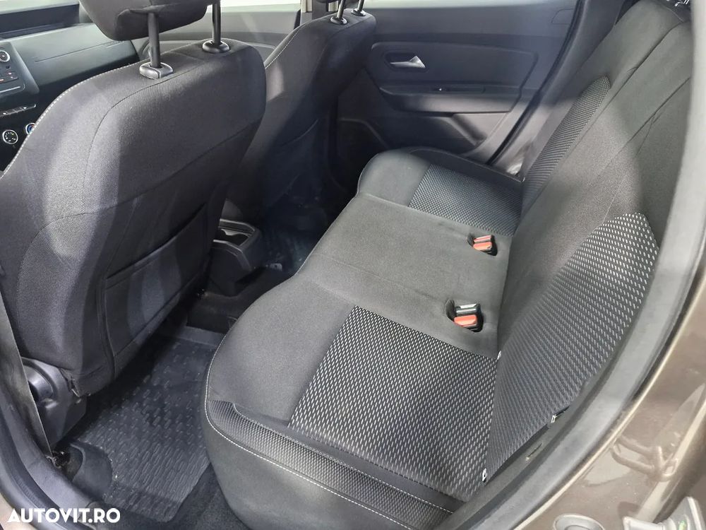 Dacia Duster 1.5 Blue dCi 4WD Comfort - 10