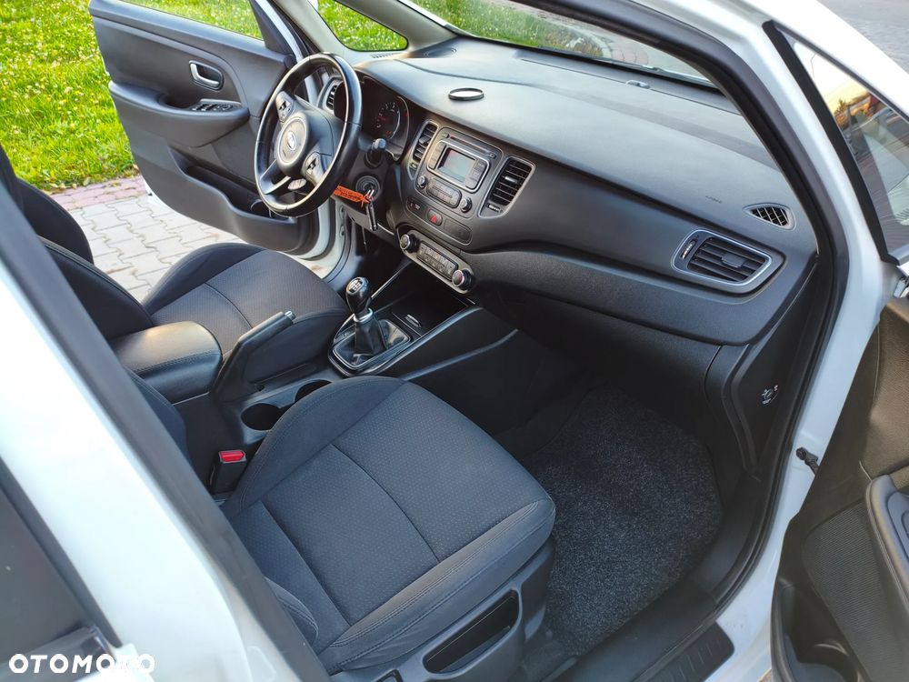 Kia Carens 1.7 CRDi L - 30