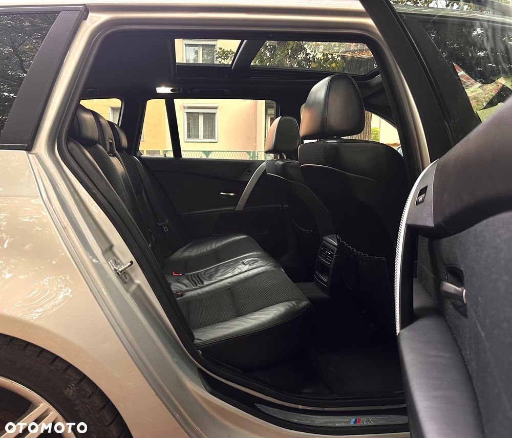 BMW Seria 5 - 34