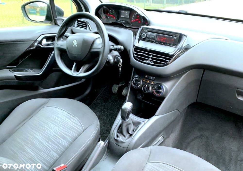 Peugeot 208 1.4 HDi Access - 2