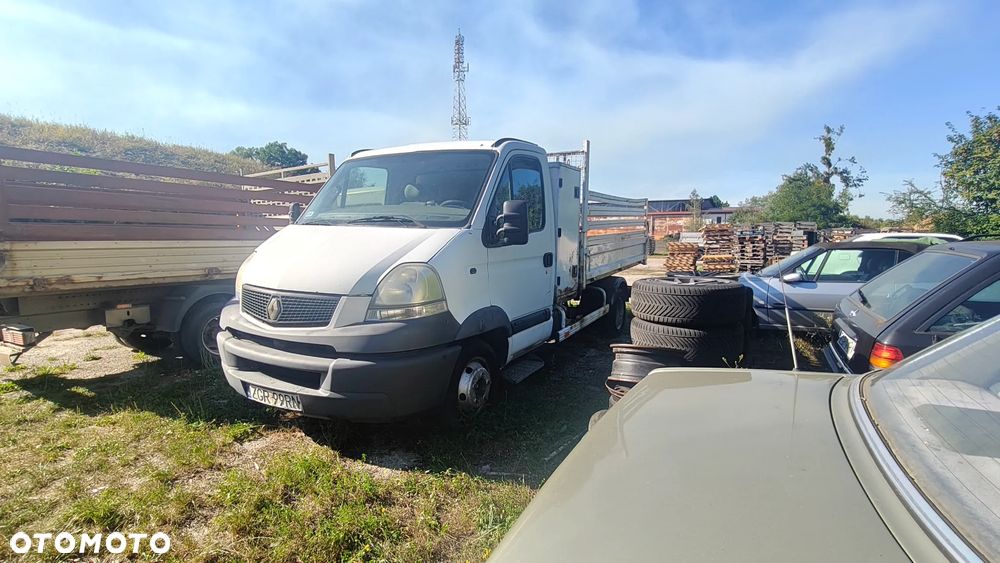 Renault Mascott