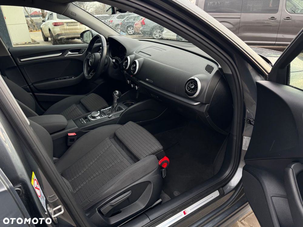 Audi A3 Sportback 35 TFSI Sport S tronic - 21
