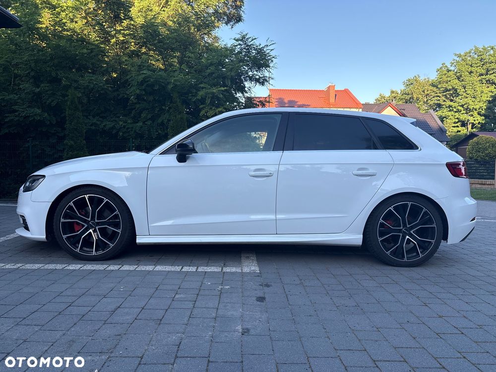 Audi A3 Sportback - 17