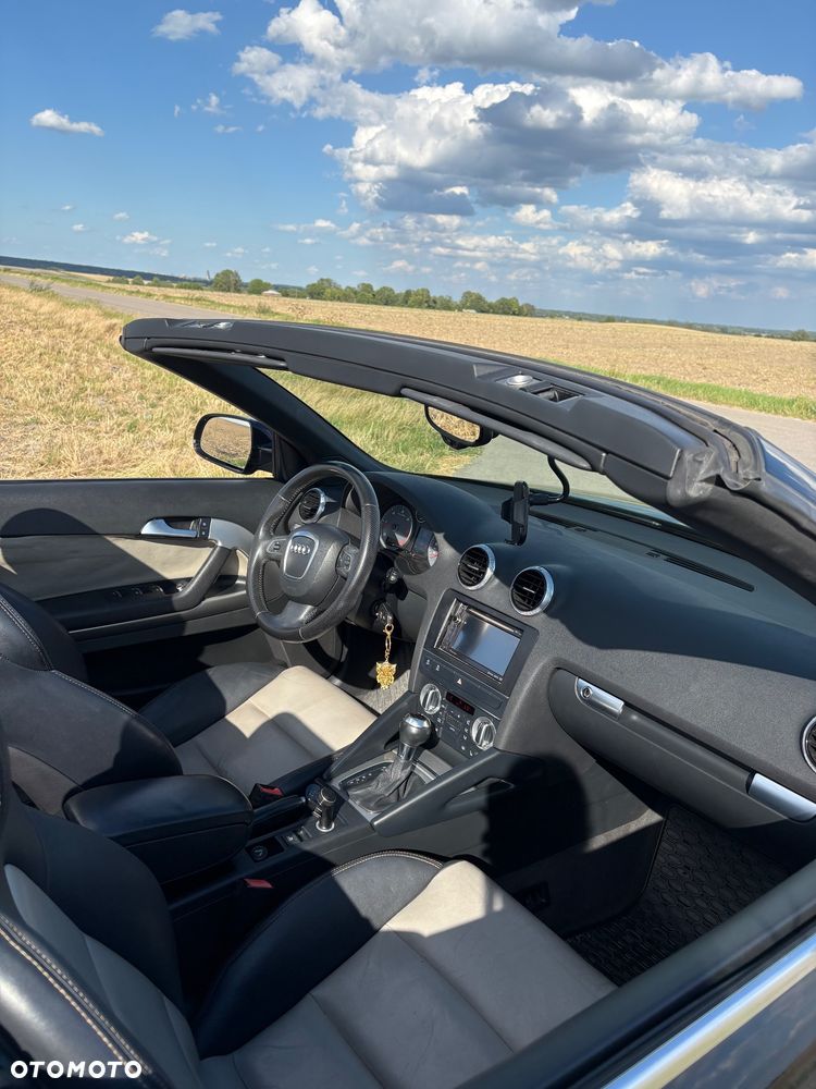 Audi A3 Cabrio 2.0 TDI DPF Ambition S tronic - 8