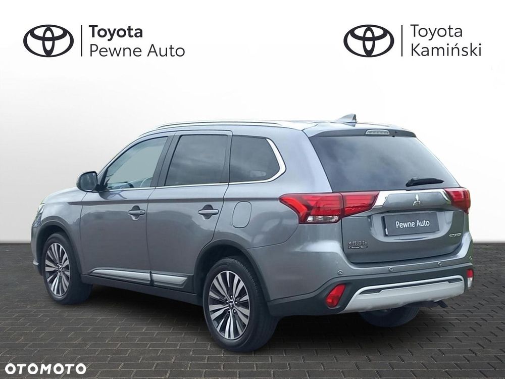 Mitsubishi Outlander 2.0 Intense 4WD CVT - 3