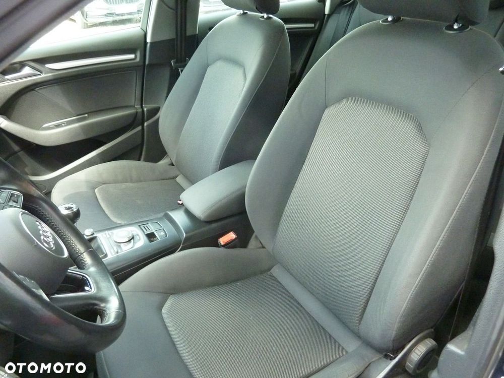 Audi A3 Sportback - 12