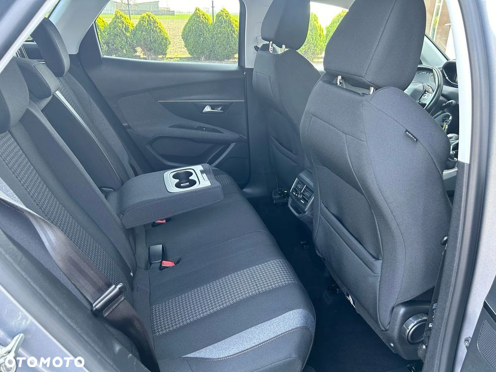 Peugeot 3008 - 15