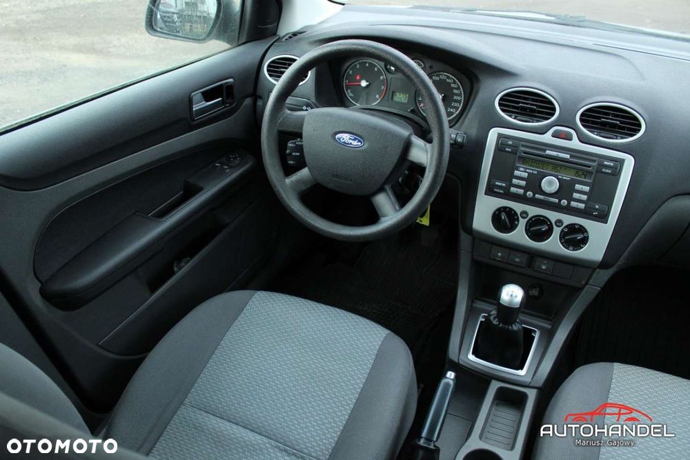 Ford Focus - 9