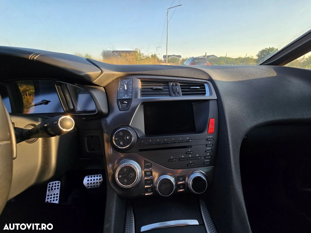 Citroën DS5 Hybrid4 Aut. - 6