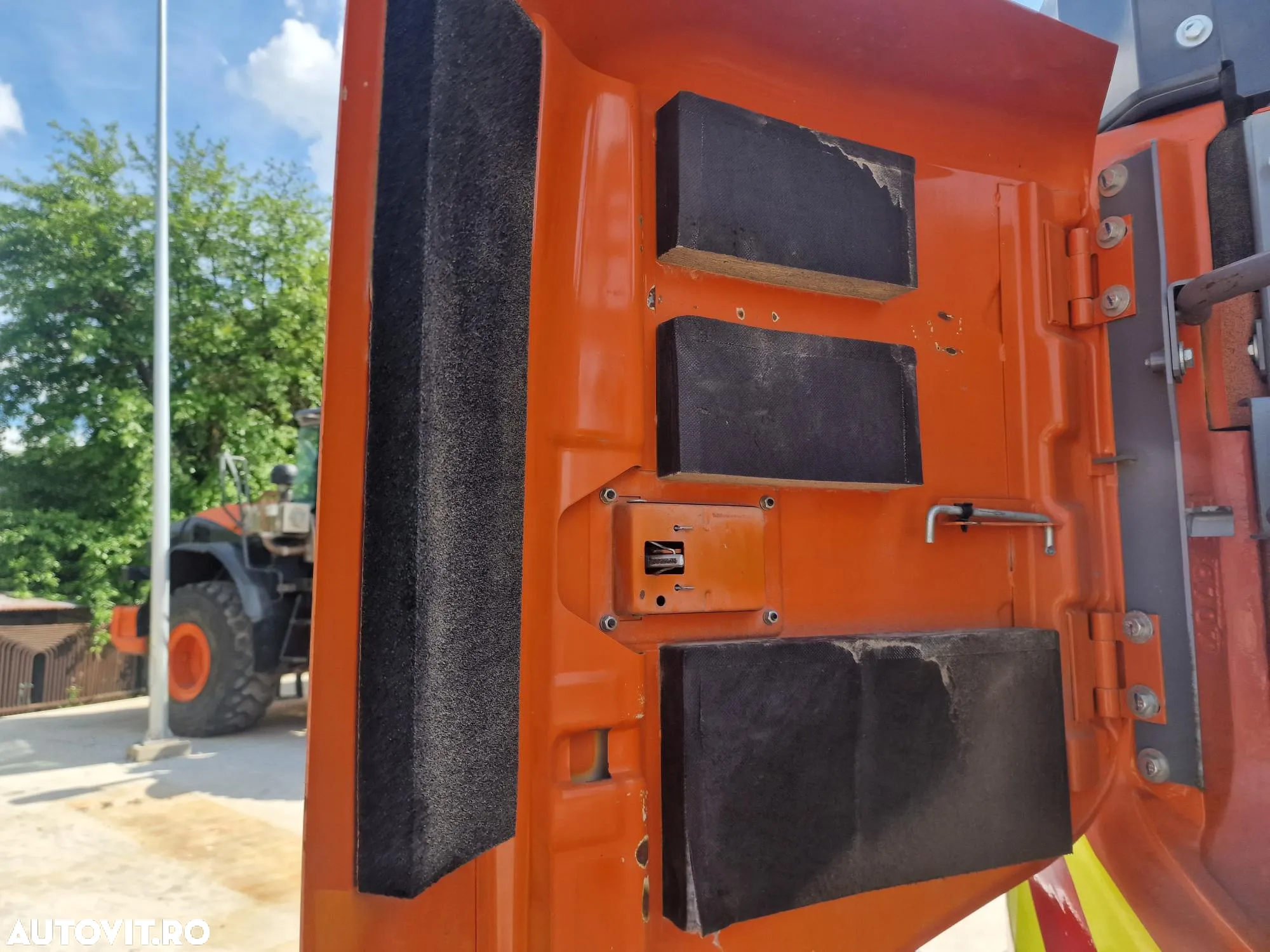 Hitachi ZX135-3.552h, 2020, LAMA NIVELARE, COMPACT in gabarit, CUPLA RAPIDA hidraulica, Int picon, Inst hidr rotire atasamente, Masa operationala 15,7t, ad sapare 6m, Ridica tevi 8,5t, camera spate si 2 laterale, consum 9l/h, sist antifurt, PROMOTIE 86900eur - 37