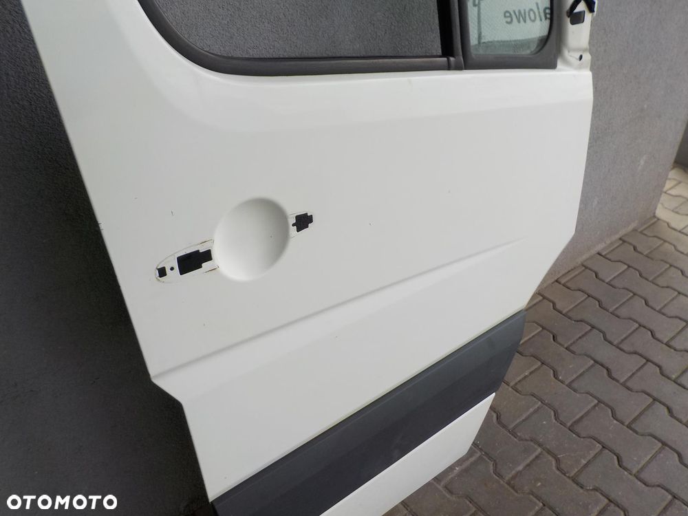 VW CRAFTER  SPRINTER 906 06- DRZWI PRAWE PRZÓD ZDROWE BIAŁE L902 - 4