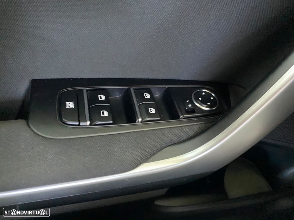 Kia XCeed 1.0 T-GDI Dynamic — fotografia 7