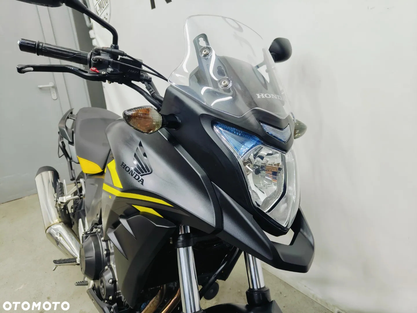 Honda CB - 4
