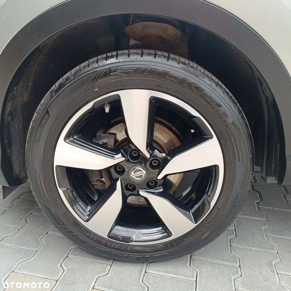 Nissan Qashqai - 14