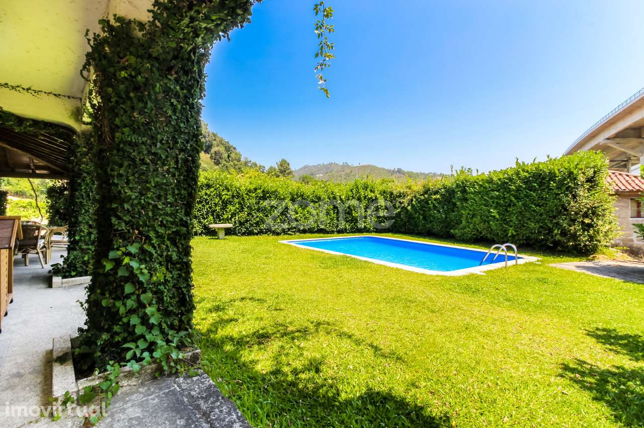 Quinta T4 com piscina, vinha e capela - Gondar, Amarante - Grande imagem: 4/60