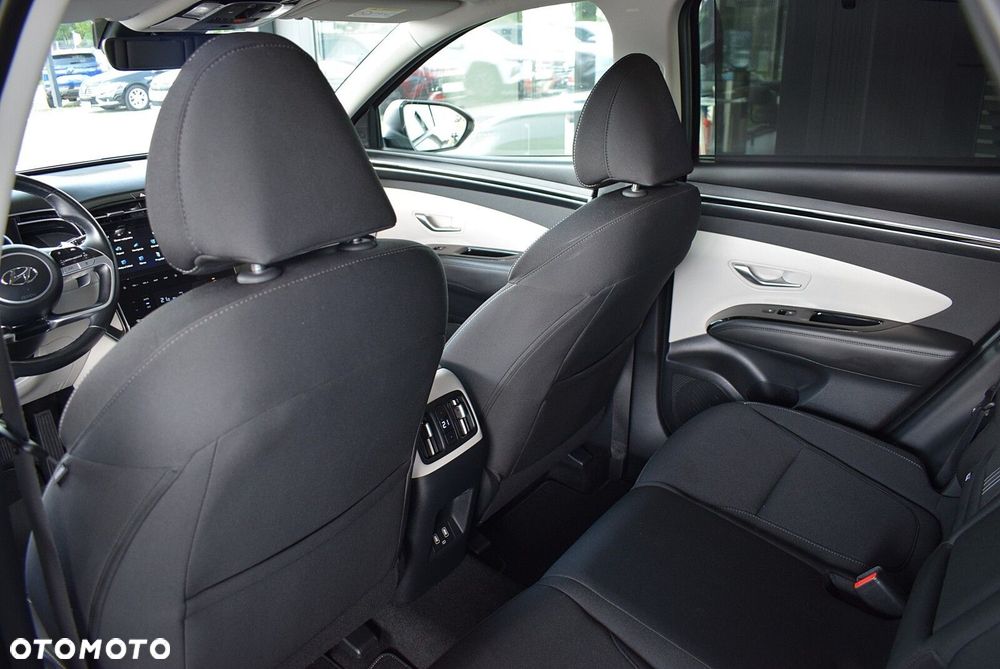 Hyundai Tucson - 13