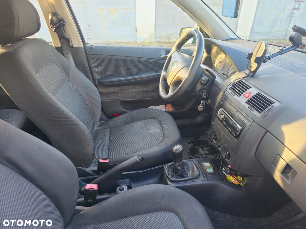 Skoda Fabia 1.9 TDI Ambiente + - 22