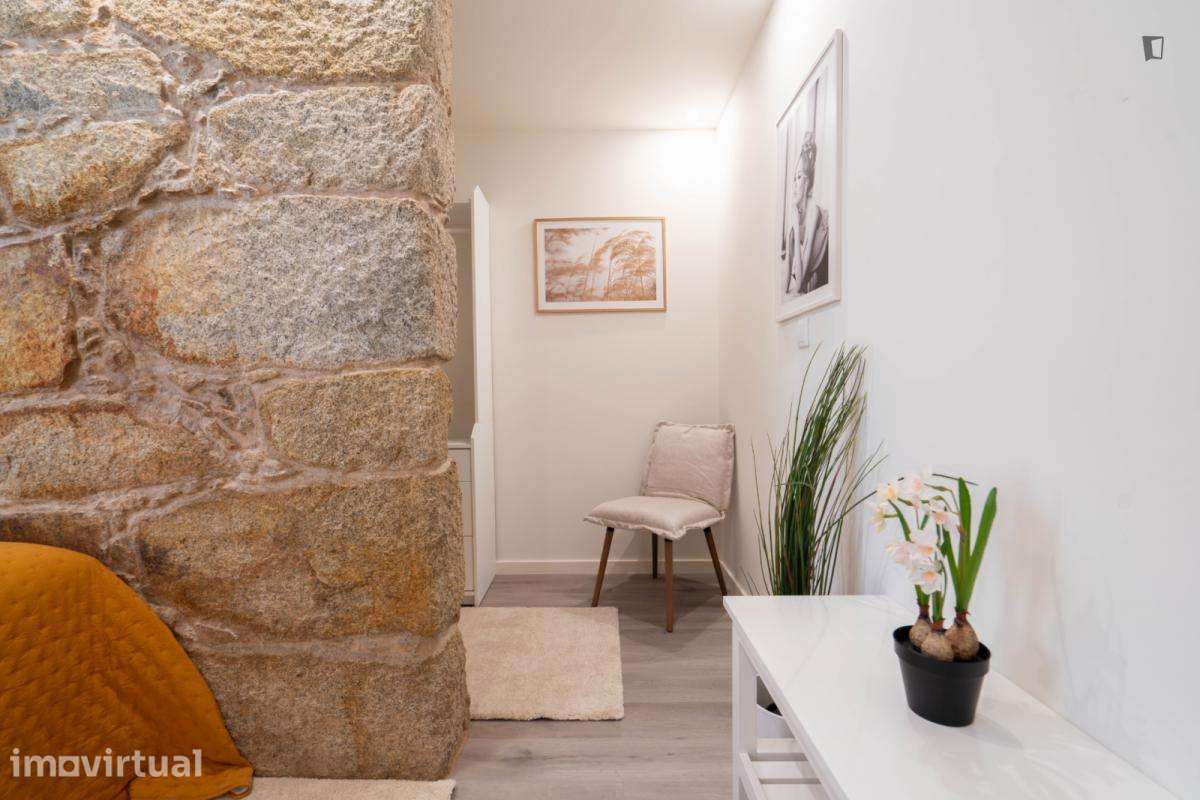 Apartamento com 2 quartos - localizado em Cedofeita Porto - Grande imagem: 5/34