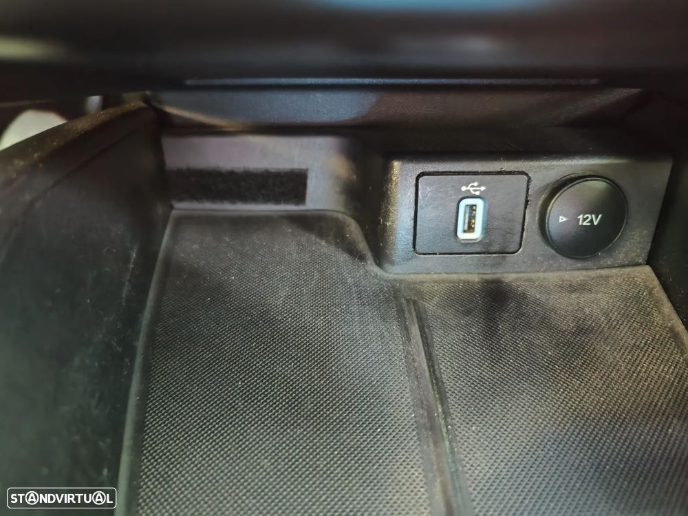 Ford Focus SW 1.0 EcoBoost Active Aut. - 44